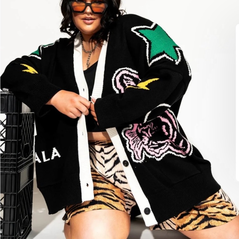 LALA Black Graphic Cardigan - Picture 2 of 4